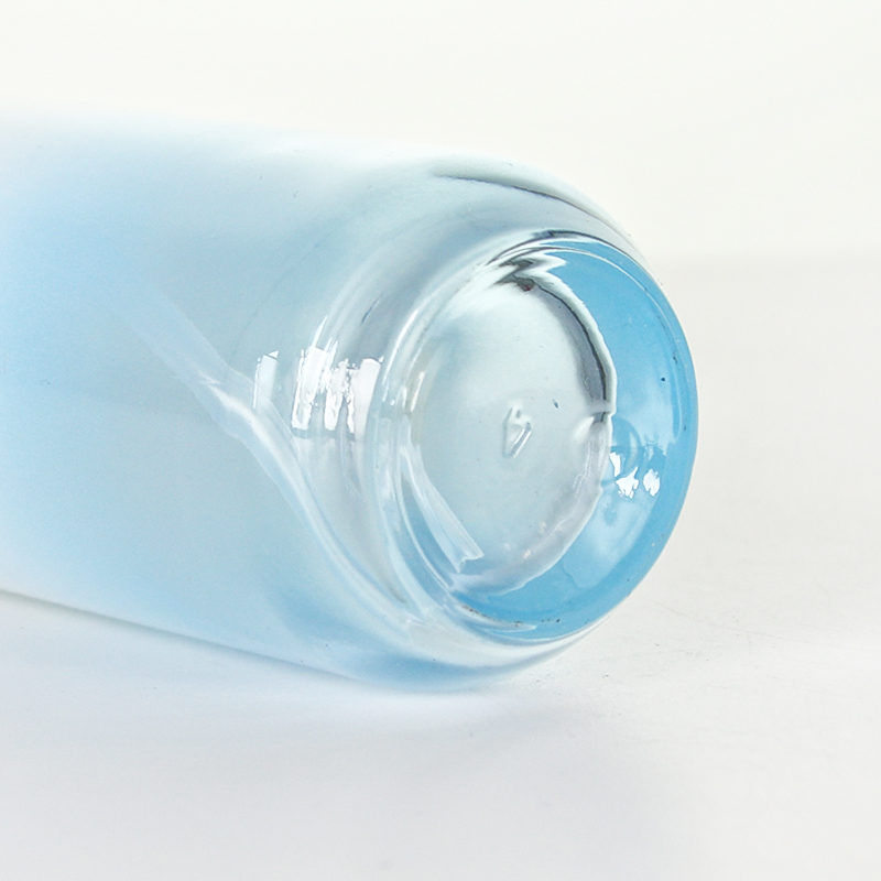40 ml 60 ml 100 ml 120 ml Glasflasche mit Farbverlauf in Zylinderform in Blau/Weiß und 50 g 20 g Gläser mit silberfarbenen Oberteilen 